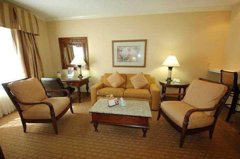 Best Western Richmond Suites H Baton Rouge Eksteriør billede